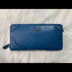 Coach Leather Mickie Zip Wallet